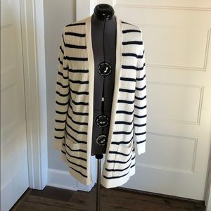 Old Navy navy striped sweater